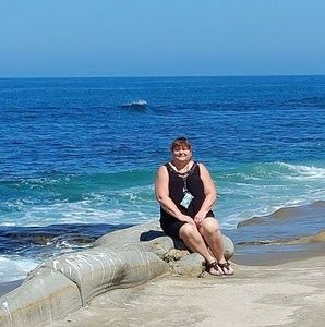 Meet your Posher, Opal